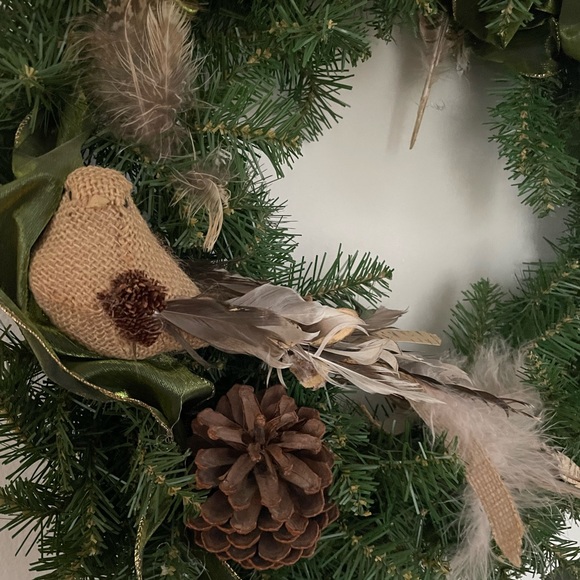 Rustic Wildlife Winter Wreath 17” by 19” Holiday Christmas - Picture 3 of 10